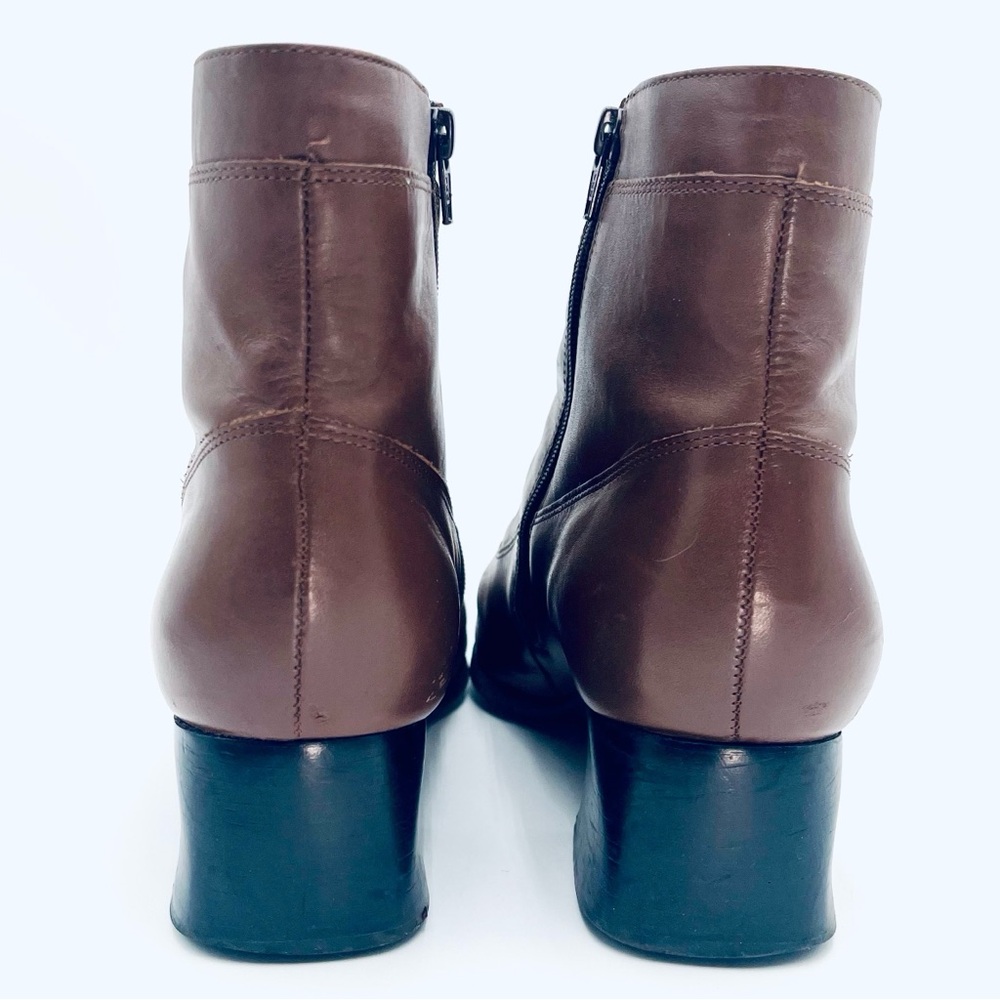 VTG 90s Brown Leather Boots Ankle Inner Zipper 2” Heel Sz 9 - Picture 2 of 7